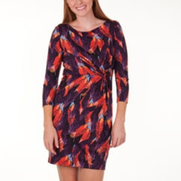 Dresses & Skirts - Multi-Colored Feather 3/4 Sleeve Gathered Dress M